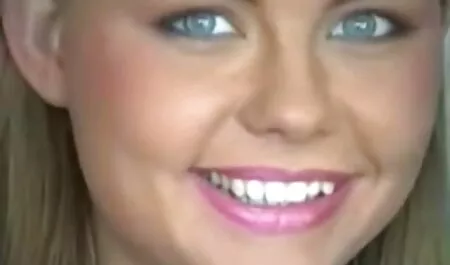 Dominazione leggera per cagna piena di lussuria video porno film completo e depravata