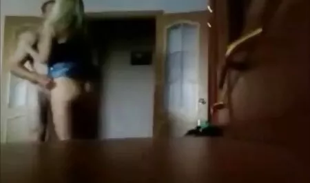 Slut rossa equitazione cazzo una moglie molto infedele film completo