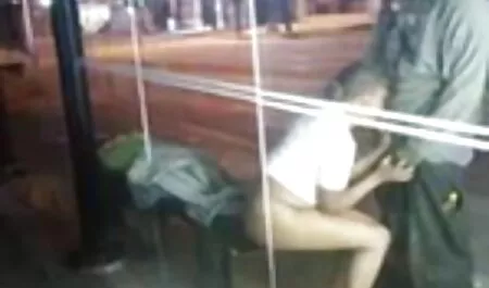 Magro brunetta india estate succhia cazzo film completi porno italiani gratis e grande tette con un giovane uomo
