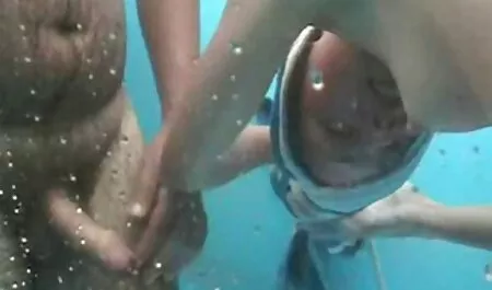 Un uomo screwing lynx pieno di lussuria in Il gabbia a film porno vintage completi Il bocca di il