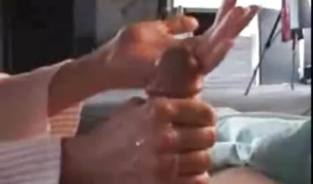 Bionda dolce cazzo in un taxi film porno amatoriale completo