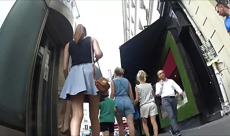 Due amici davanti a una tazza di caffè film porno completi download per discutere di questioni intime sui loro mariti e decidono di provare il sesso lesbico