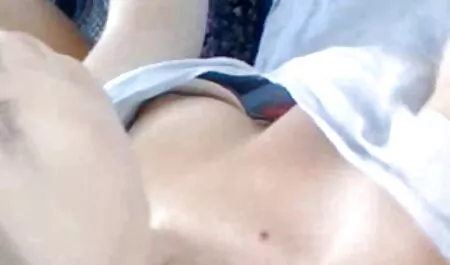 Due bella bionda cazzo con un grosso pornocompleti cazzo