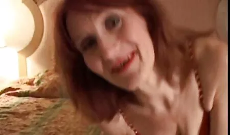 Succhiare il video porno gratis completo cazzo, leccare le palle e ha ottenuto la testa dello sperma