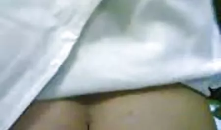 Il mio vicino è un pervertito in film porno completi con donne mature una macchina