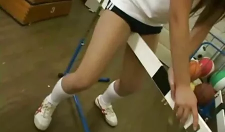 Asiatico donne procace vigorously screwing il film porno interi gratis uomo che pompato