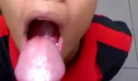 Caro film lesbiche completo sfarzoso con un dildo in il vagina è dolce