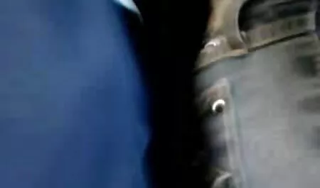 Una ragazza minuta Giappone, dopo aver vinto un concorso di sport sono rigorosi, chiedendo un regalo molto speciale da allenatore, e un uomo che non aveva scelta per portare quella bellezza in camera da letto, dove era con il calore avvitando una prostituta film interi porn nella sua vagina pelosa.
