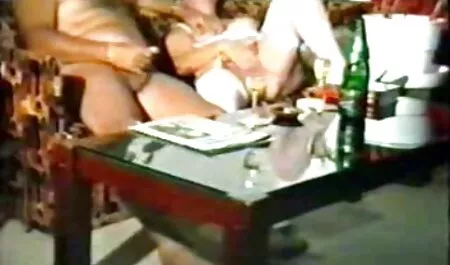 La ragazza si comporta con aria di sfida con assemblatori di mobili, inoltre, paga poco, come vendetta ha cominciato film hard gratis completi a perseguitarlo con il ruvido e di conseguenza il suo cazzo.