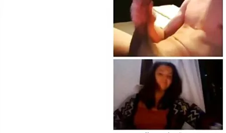 Tre ragazze, tutti i dolci, frittelle film porno completi da scaricare ranetki giovane. A loro non piacciono gli uomini, non hanno bisogno di un pene più grasso, ma accarezzano la vagina, leccano, martellano con le dita, sfregano pussi a loro, fanno le fusa come un gattino gemeva dolcemente