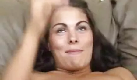 I previsori chiamano Lo spirito dell'amico defunto a trasferirsi da solo in modo che il cliente possa fare sesso con lei film porno interi gratis come se fosse ancora viva, ma è una puttana questa subdola truffa?