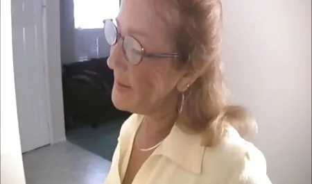 Schiavo su un leash lecca piedi di la sua maestro prima lui scopata lei in il marrone occhio film porno completi download