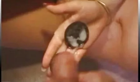 Ragazza scopata da un uomo e una ragazza con un film lesbiche completo pene